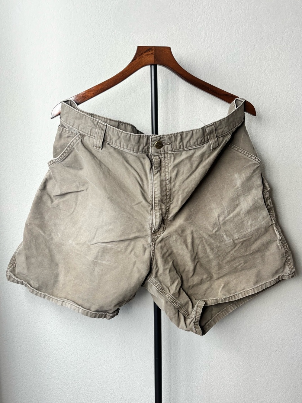 Carhartt Men's Casual Cotton Shorts in Khaki - Classic Everyday Style